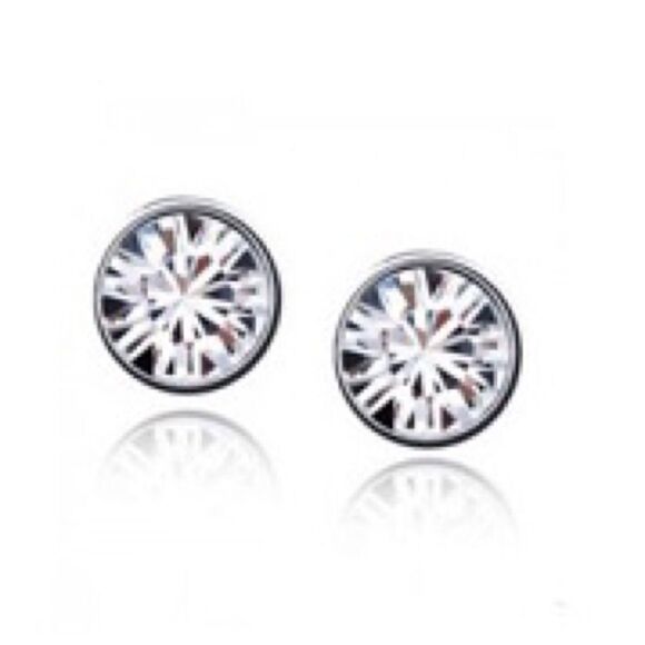 NEW Australian Crystal CZ Necklace And Earrings Set - Picture 2 of 4